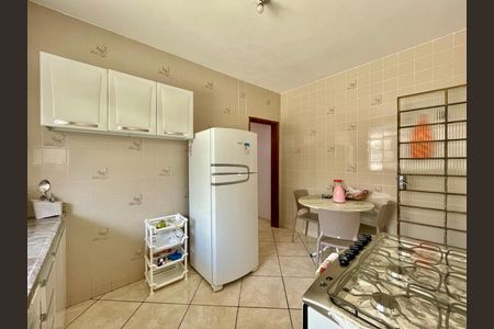 Casa à venda com 380m², 3 quartos e 10 vagas