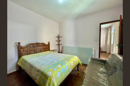 Casa à venda com 380m², 3 quartos e 10 vagas