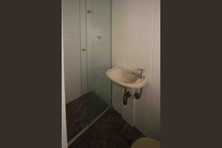 Apartamento para alugar com 64m², 2 quartos e 1 vaga Apartamento para alugar com 64m², 2 quartos e 1 vagaBanheiro de Serviço