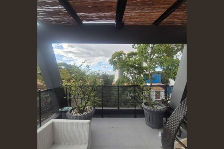 Casa à venda com 3 quartos, 277m² em Planalto Paulista, São Paulo