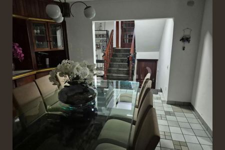Casa à venda com 3 quartos, 277m² em Planalto Paulista, São Paulo