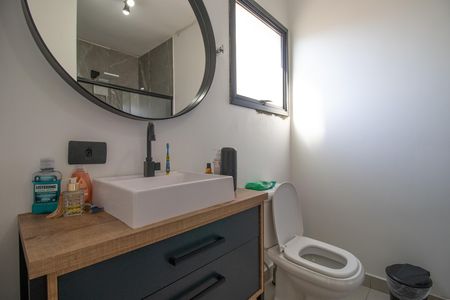 Casa para alugar com 300m², 4 quartos e 3 vagas Casa para alugar com 300m², 4 quartos e 3 vagasBanheiro da suíte 1