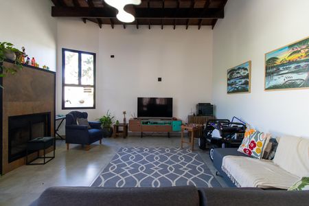 Sala de casa para alugar com 4 quartos, 300m² em Gramado, Cotia