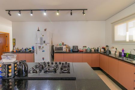 Casa para alugar com 300m², 4 quartos e 3 vagas Casa para alugar com 300m², 4 quartos e 3 vagasCozinha
