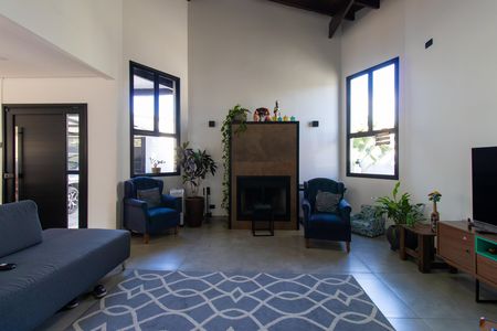 Casa para alugar com 300m², 4 quartos e 3 vagas Casa para alugar com 300m², 4 quartos e 3 vagasSala