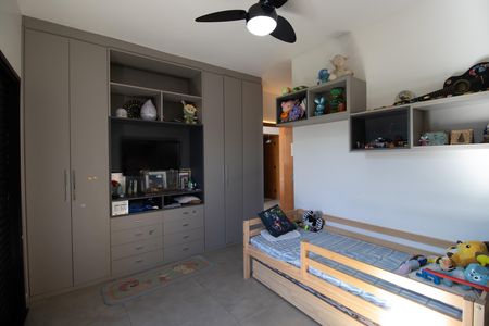 Casa para alugar com 300m², 4 quartos e 3 vagas Casa para alugar com 300m², 4 quartos e 3 vagasSuíte 2