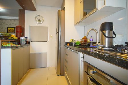 Apartamento à venda com 150m², 3 quartos e 2 vagasCozinha
