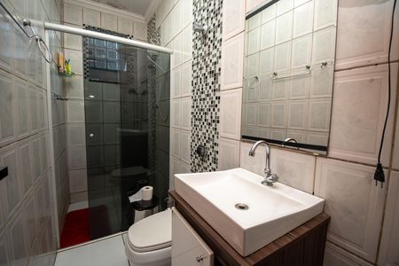 Casa para alugar com 250m², 2 quartos e 3 vagas Casa para alugar com 250m², 2 quartos e 3 vagasBanheiro 2