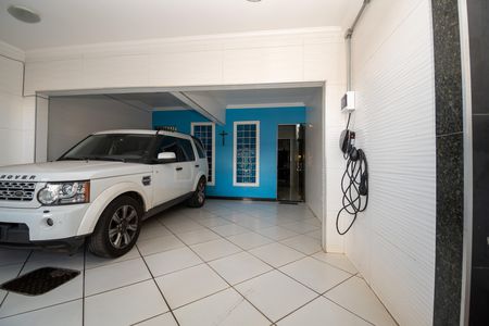 Casa para alugar com 250m², 2 quartos e 3 vagas Casa para alugar com 250m², 2 quartos e 3 vagasGaragem