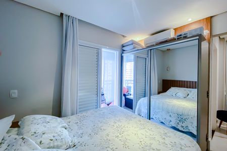 Apartamento à venda com 145m², 4 quartos e 2 vagas Apartamento à venda com 145m², 4 quartos e 2 vagasQuarto 2 - Suíte
