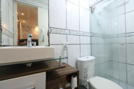 Apartamento à venda com 33m², 2 quartos e 1 vaga Apartamento à venda com 33m², 2 quartos e 1 vagaBanheiro