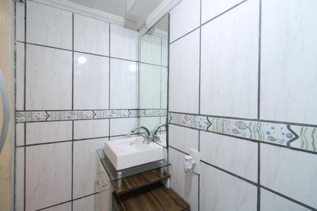 Apartamento à venda com 33m², 2 quartos e 1 vaga Apartamento à venda com 33m², 2 quartos e 1 vagaBanheiro