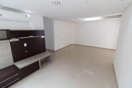 Casa de condomínio para alugar com 160m², 3 quartos e 2 vagas Casa de condomínio para alugar com 160m², 3 quartos e 2 vagasSALA