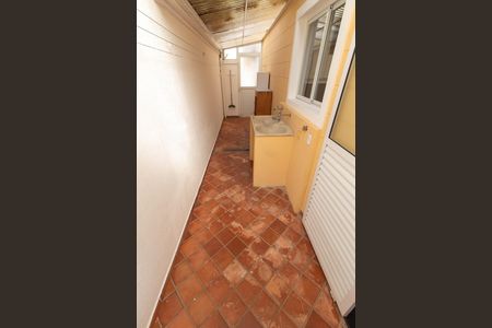Casa de condomínio para alugar com 160m², 3 quartos e 2 vagas Casa de condomínio para alugar com 160m², 3 quartos e 2 vagasÁREA DE SERVIÇO