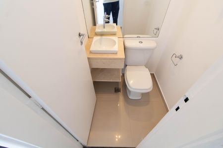 Casa de condomínio para alugar com 160m², 3 quartos e 2 vagas Casa de condomínio para alugar com 160m², 3 quartos e 2 vagasLAVABO