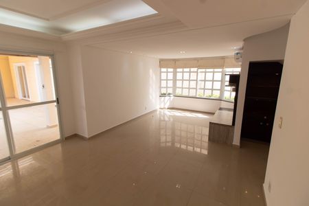 SALA de casa de condomínio à venda com 3 quartos, 160m² em Parque Imperador, Campinas