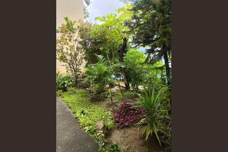 Apartamento à venda com 48m², 2 quartos e 1 vaga Apartamento à venda com 48m², 2 quartos e 1 vagaÁrea externa