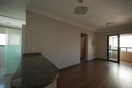 Apartamento para alugar com 68m², 2 quartos e 1 vagaSala