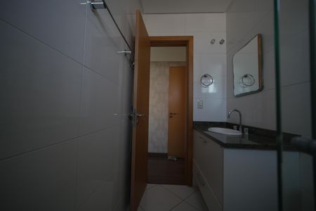 Apartamento para alugar com 68m², 2 quartos e 1 vagaBanheiro da Suíte