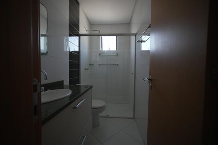 Apartamento para alugar com 68m², 2 quartos e 1 vagaBanheiro da Suíte