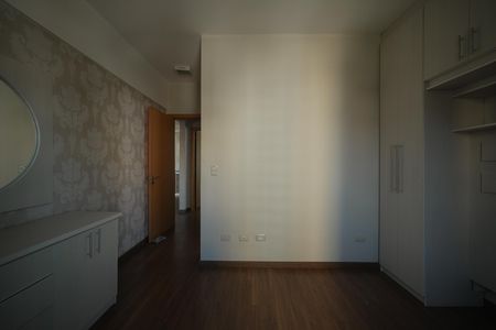 Apartamento para alugar com 68m², 2 quartos e 1 vagaSuíte