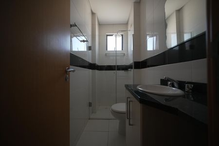 Apartamento para alugar com 68m², 2 quartos e 1 vagaBanheiro