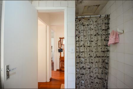Apartamento à venda com 55m², 2 quartos e 1 vagaBanheiro
