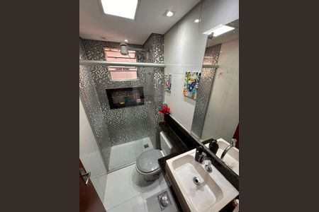 Apartamento à venda com 55m², 2 quartos e sem vagaBanheiro