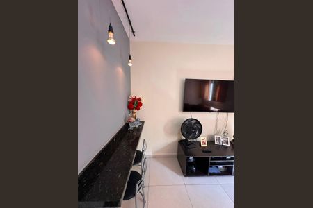 Sala de apartamento à venda com 2 quartos, 55m² em Vera Cruz, Belo Horizonte