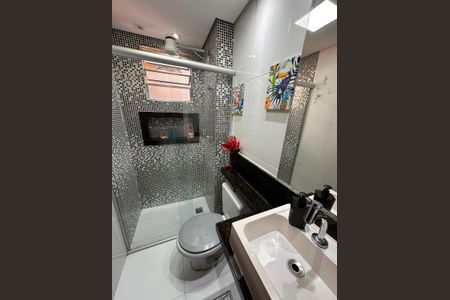 Apartamento à venda com 55m², 2 quartos e sem vagaBanheiro