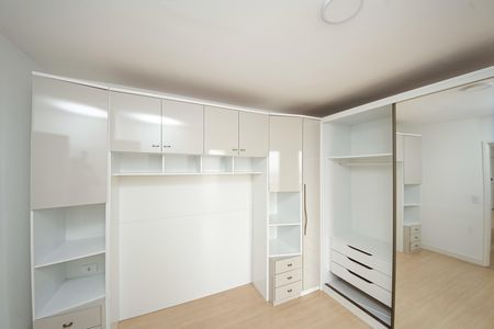 Apartamento para alugar com 65m², 2 quartos e 1 vaga