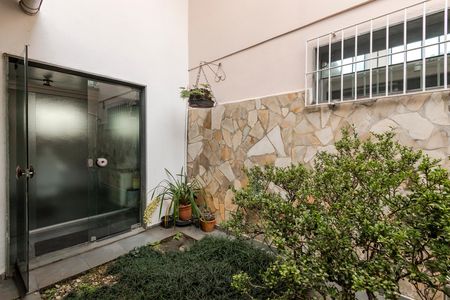 Casa à venda com 284m², 4 quartos e 4 vagas Casa à venda com 284m², 4 quartos e 4 vagasJardim de Inverno