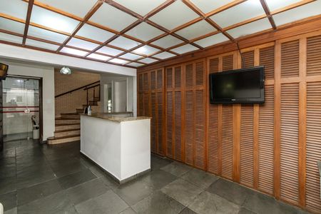 Casa à venda com 284m², 4 quartos e 4 vagas Casa à venda com 284m², 4 quartos e 4 vagasSala 1