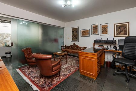 Casa à venda com 284m², 4 quartos e 4 vagas Casa à venda com 284m², 4 quartos e 4 vagasSala 3