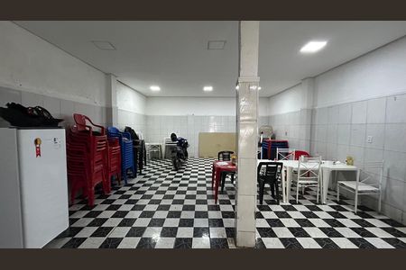 Casa para alugar com 175m², 2 quartos e 2 vagas Casa para alugar com 175m², 2 quartos e 2 vagasGaragem e Galpão