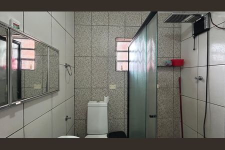 Casa para alugar com 175m², 2 quartos e 2 vagas Casa para alugar com 175m², 2 quartos e 2 vagasBanheiro Social