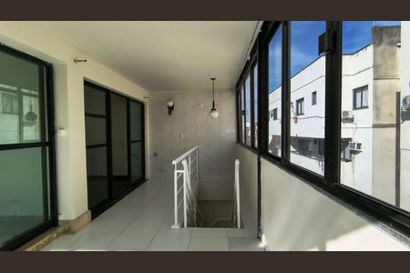 Hall da Cobertura  de apartamento para alugar com 3 quartos, 220m² em Recreio dos Bandeirantes, Rio de Janeiro