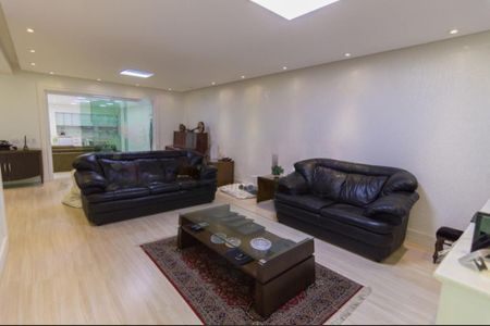 Casa à venda com 5 quartos, 500m² em Jardim Anhanguera, São Paulo