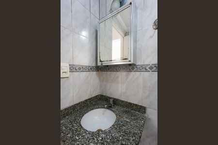 Apartamento para alugar com 54m², 2 quartos e 1 vaga Apartamento para alugar com 54m², 2 quartos e 1 vagaBanheiro