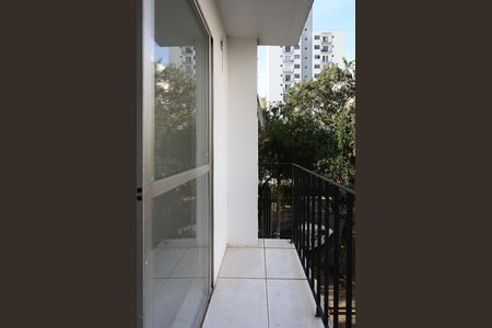 Varanda de apartamento para alugar com 2 quartos, 54m² em Jardim Umarizal, São Paulo