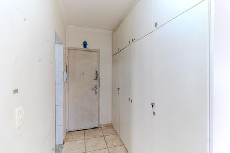 Corredor de Entrada de kitnet/studio para alugar com 1 quarto, 37m² em Centro Histórico de São Paulo, São Paulo