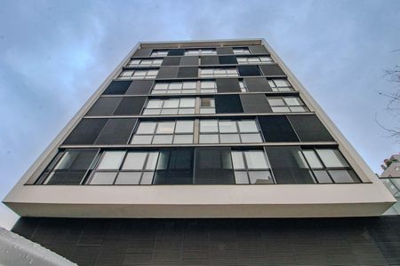 Studio para alugar com 42m², 1 quarto e 2 vagas Studio para alugar com 42m², 1 quarto e 2 vagasFachada
