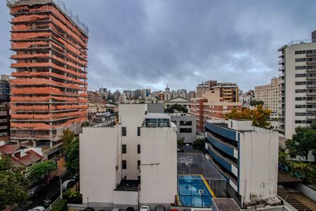 Studio para alugar com 42m², 1 quarto e 2 vagas Studio para alugar com 42m², 1 quarto e 2 vagasVista