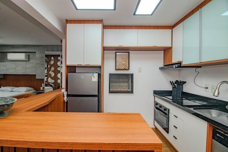 Studio para alugar com 42m², 1 quarto e 2 vagas Studio para alugar com 42m², 1 quarto e 2 vagasCozinha