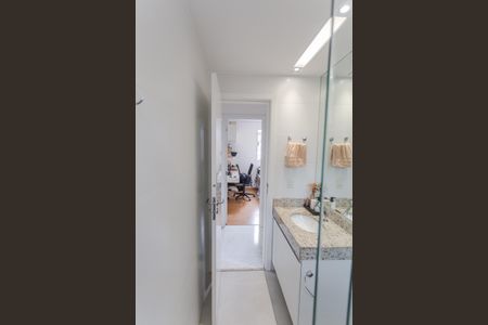 Apartamento para alugar com 64m², 2 quartos e 2 vagas Apartamento para alugar com 64m², 2 quartos e 2 vagasBanheiro Social