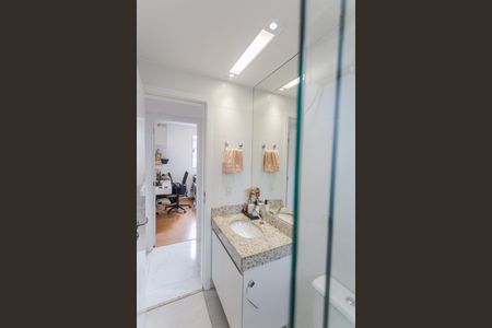 Apartamento para alugar com 64m², 2 quartos e 2 vagas Apartamento para alugar com 64m², 2 quartos e 2 vagasBanheiro Social