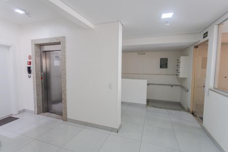Apartamento para alugar com 64m², 2 quartos e 2 vagas Apartamento para alugar com 64m², 2 quartos e 2 vagasHall de entrada