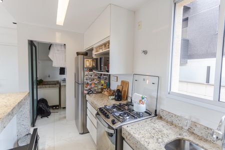 Apartamento para alugar com 64m², 2 quartos e 2 vagas Apartamento para alugar com 64m², 2 quartos e 2 vagasCozinha