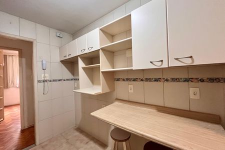 Apartamento para alugar com 57m², 1 quarto e sem vagaCozinha 