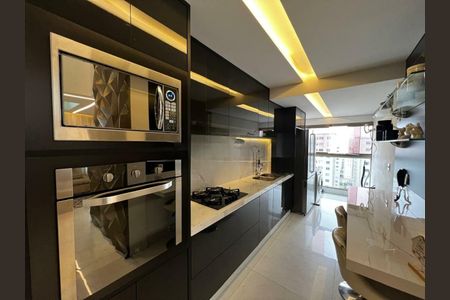 Apartamento à venda com 140m², 1 quarto e 2 vagas